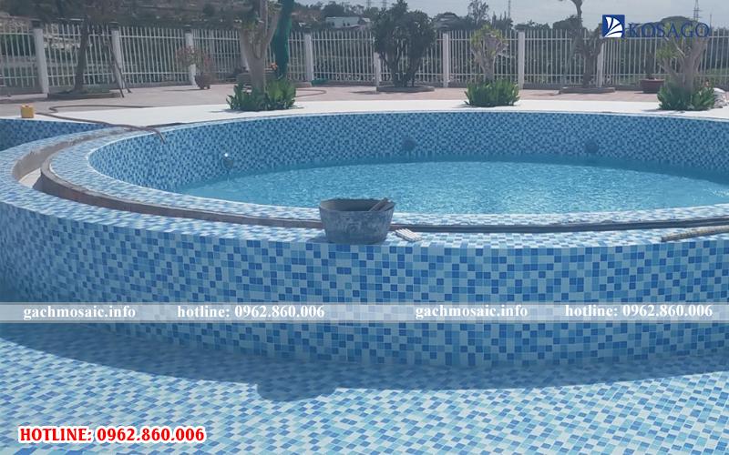 Bể bơi nhà anh Tùng tại Bình Thuận